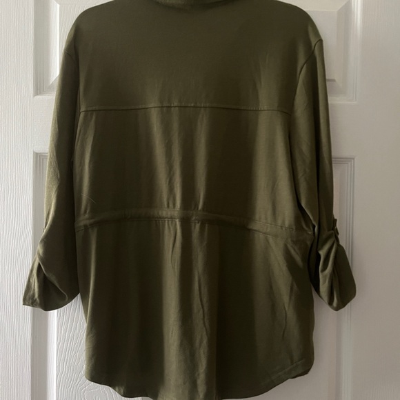 Blouse - Picture 2 of 3